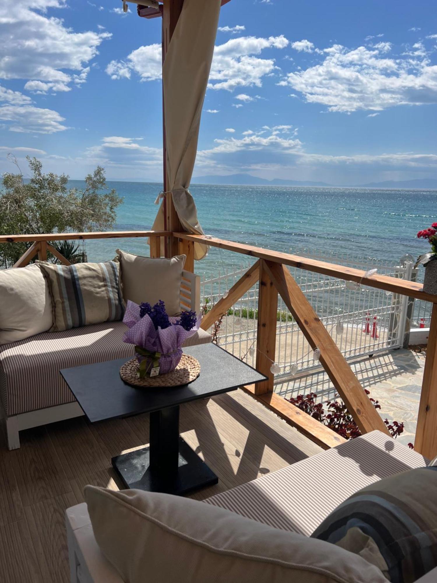 Beachfront Villa Athina Vergia Exterior photo